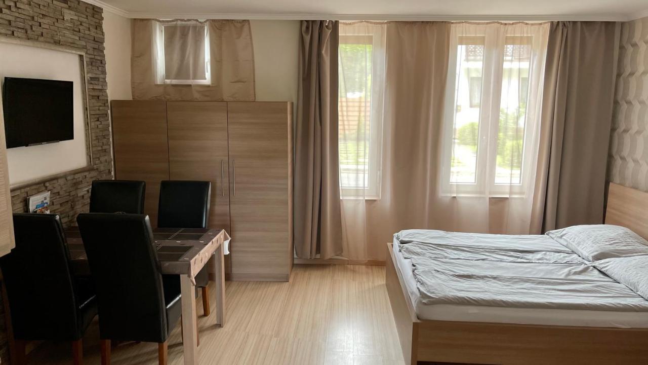 Gyula Var Premium Apartman Εξωτερικό φωτογραφία