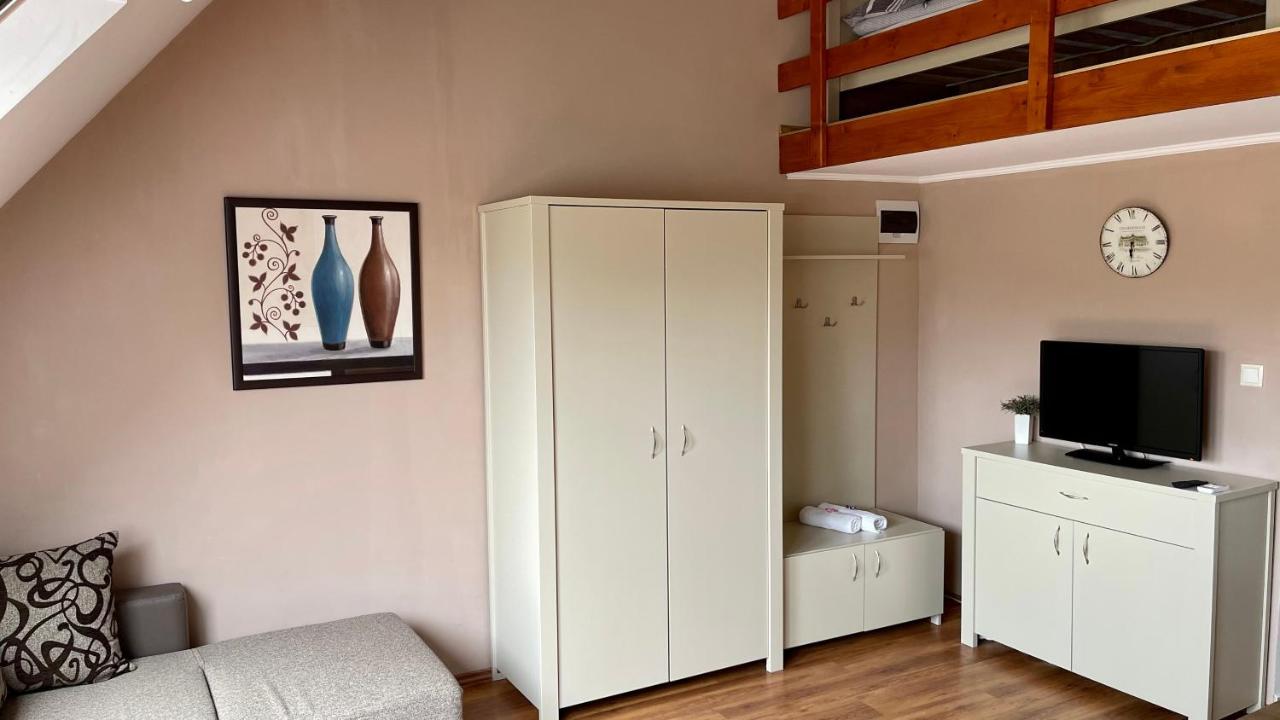 Gyula Var Premium Apartman Εξωτερικό φωτογραφία