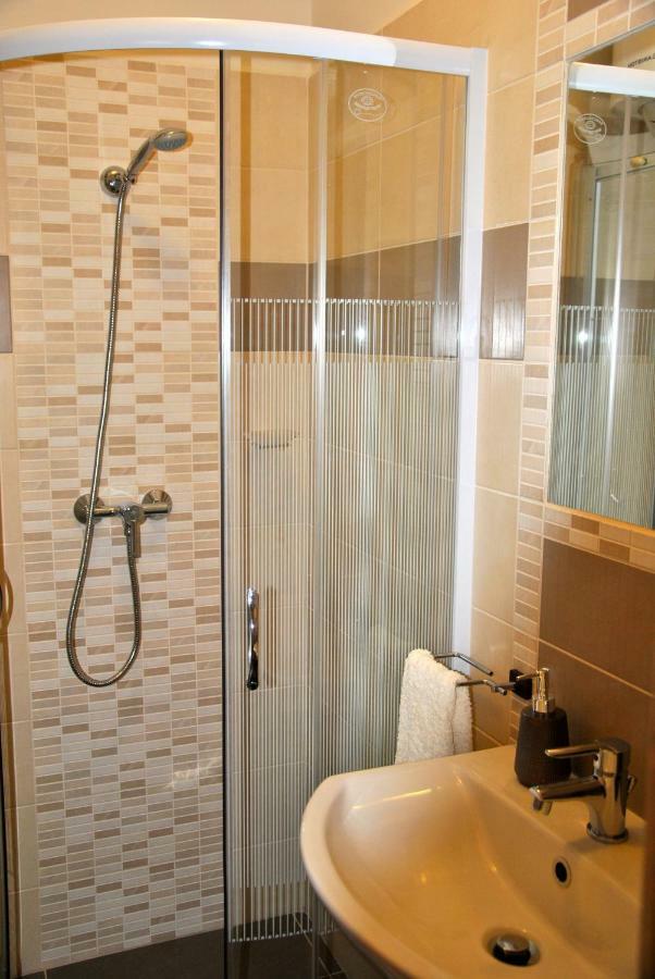Gyula Var Premium Apartman Εξωτερικό φωτογραφία